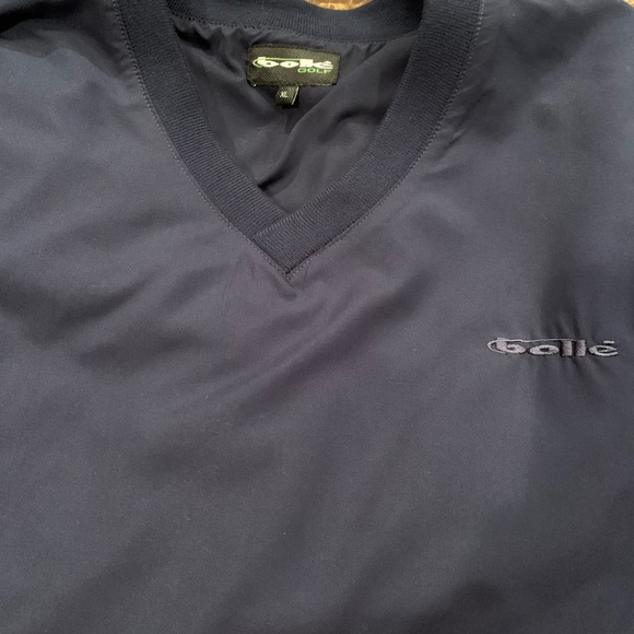 Bolle Golf Pullover Windbreaker with Pockets - Picture 4 of 5